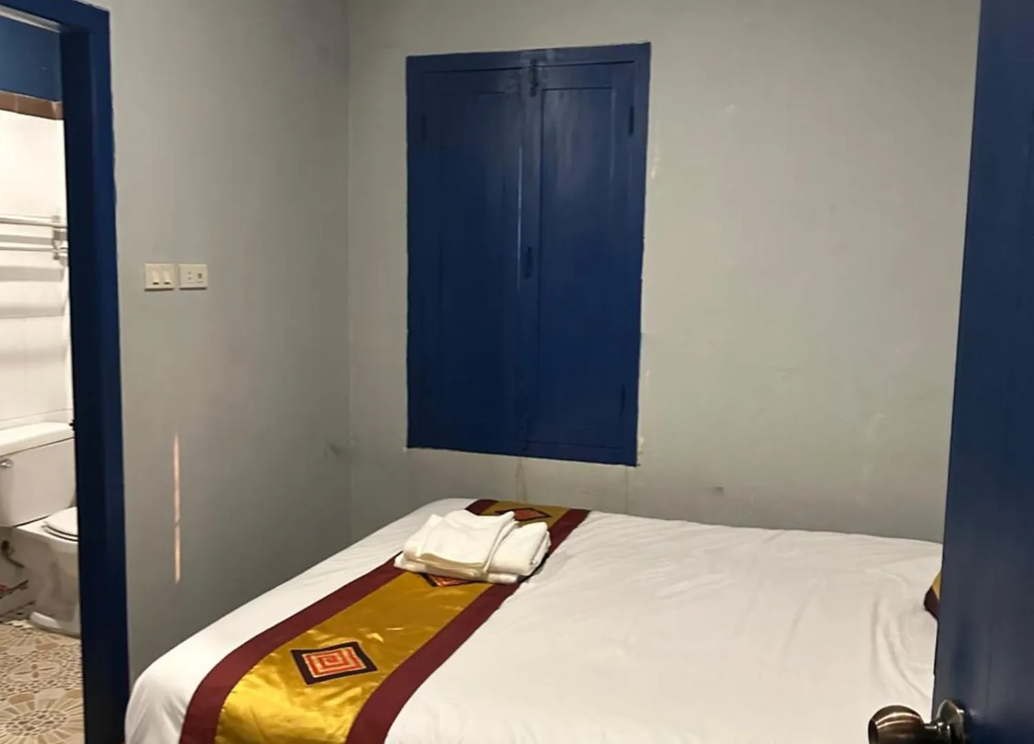 Lakangthong 啦康通酒店 Luang Prabang 0*,  Laos